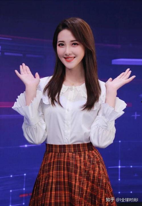 李丹图片,光影交织下的艺术人生  第3张