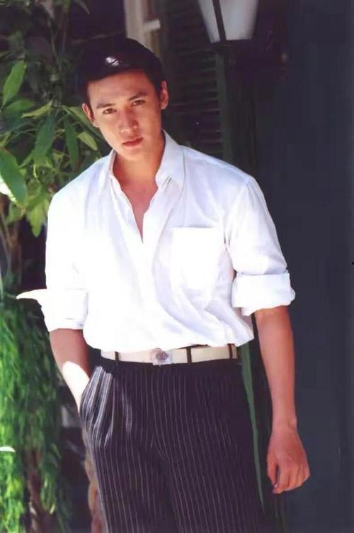 吃瓜娱乐圈模范夫妻是谁,娱乐圈模范夫妻的甜蜜故事  第2张